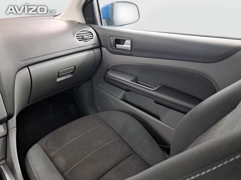 Foto inzerátu Ford Focus 2.0 16V