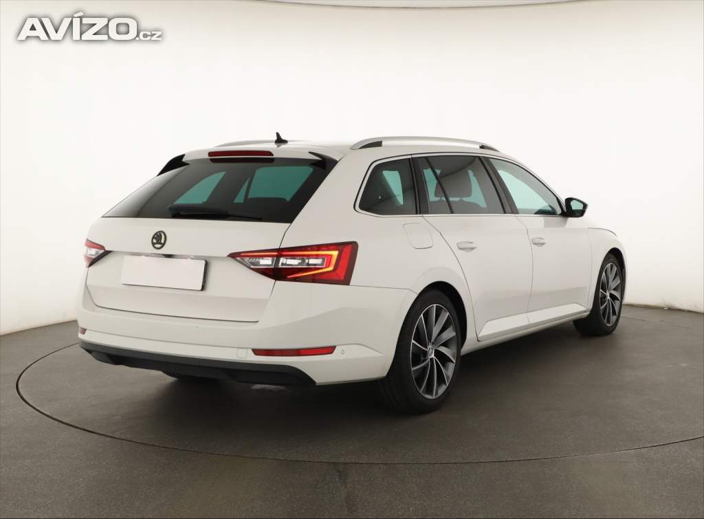 Foto inzerátu Skoda Superb 2.0 TDI