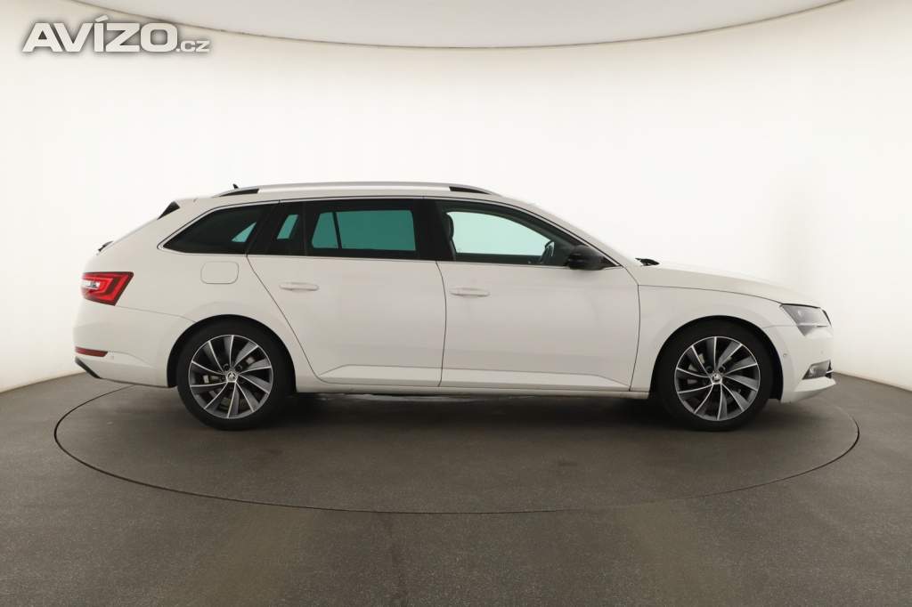 Foto inzerátu Skoda Superb 2.0 TDI