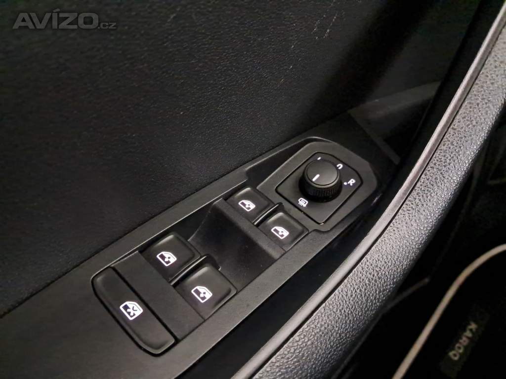 Foto inzerátu Skoda Karoq 1.5 TSI