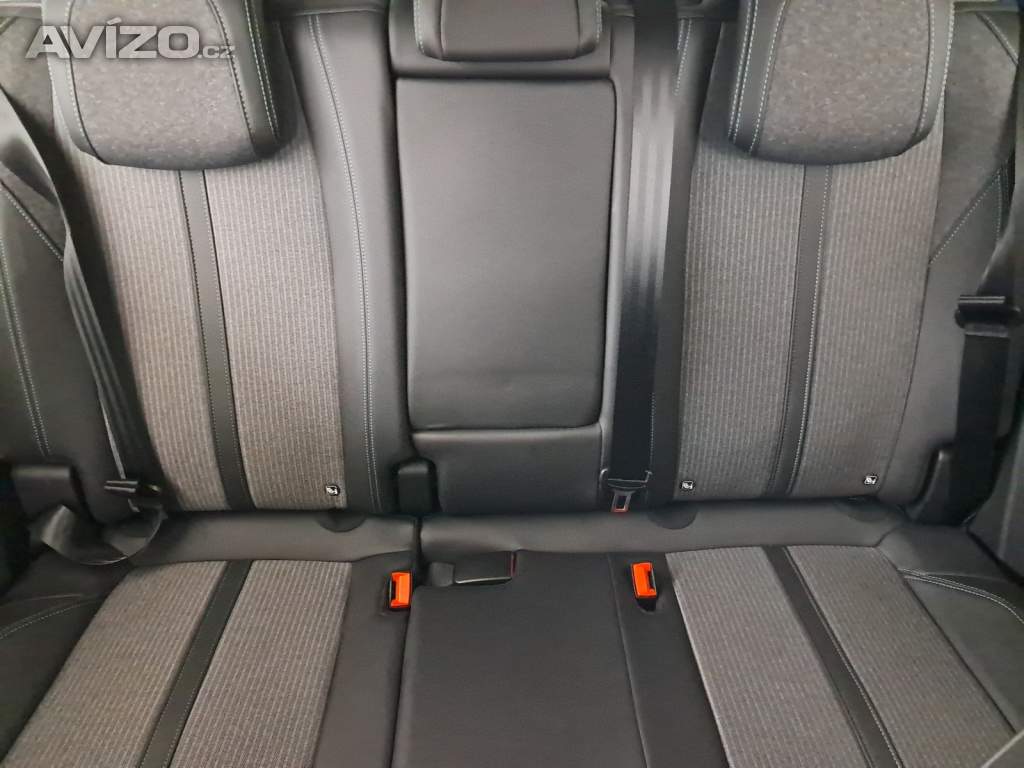 Foto inzerátu Peugeot 3008 1.2 PureTech