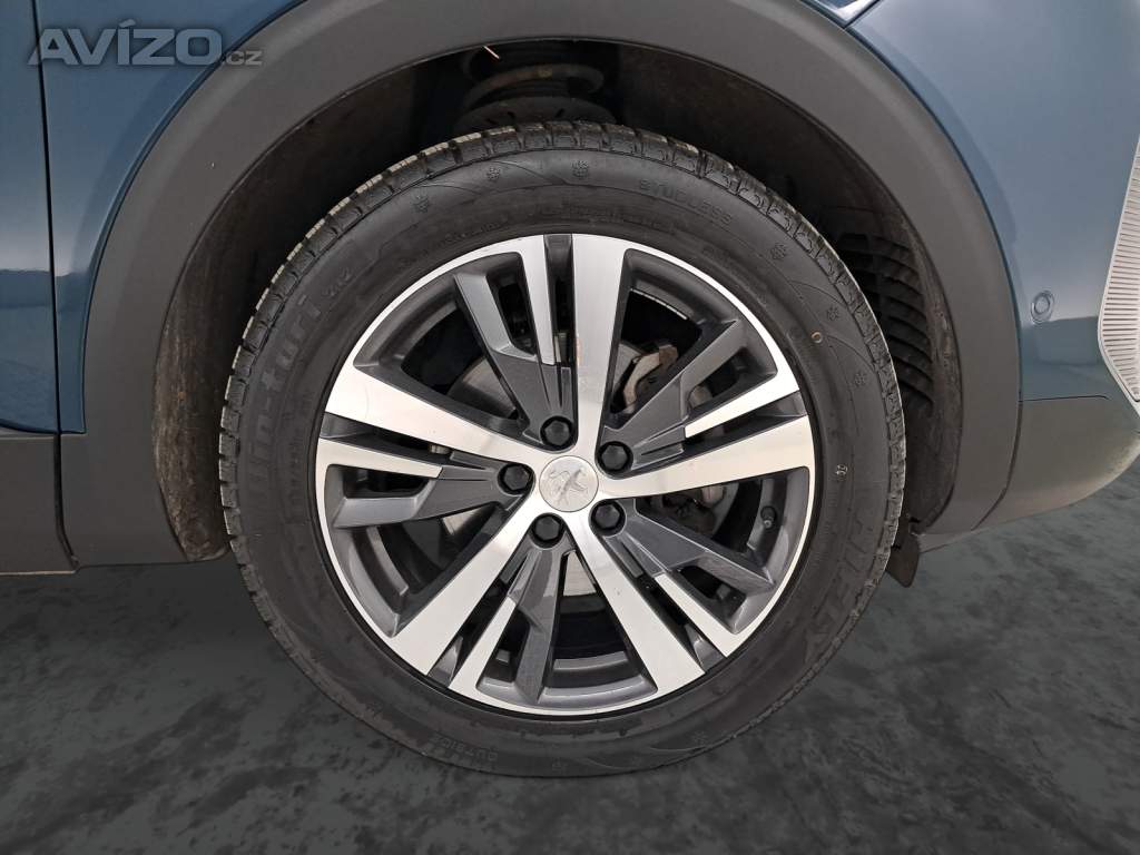 Foto inzerátu Peugeot 3008 1.2 PureTech
