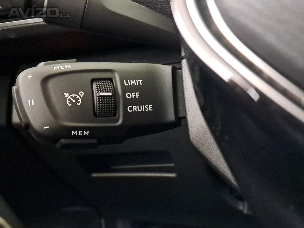 Foto inzerátu Peugeot 3008 1.2 PureTech