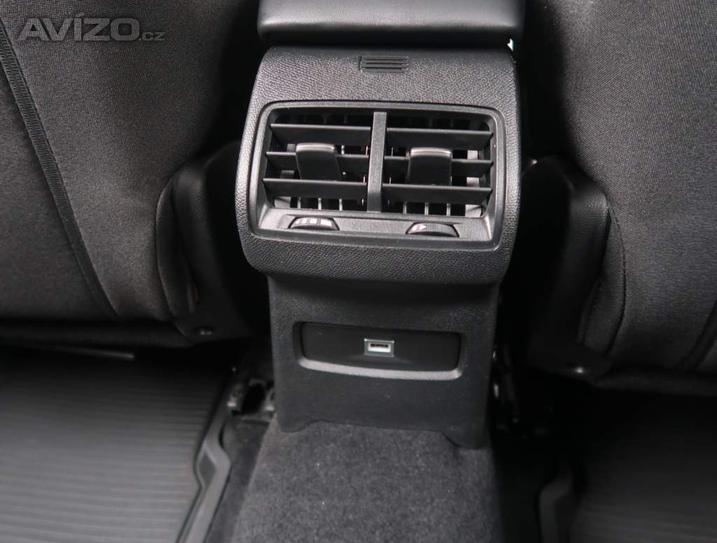 Foto inzerátu Citroen C4 1.2 PureTech