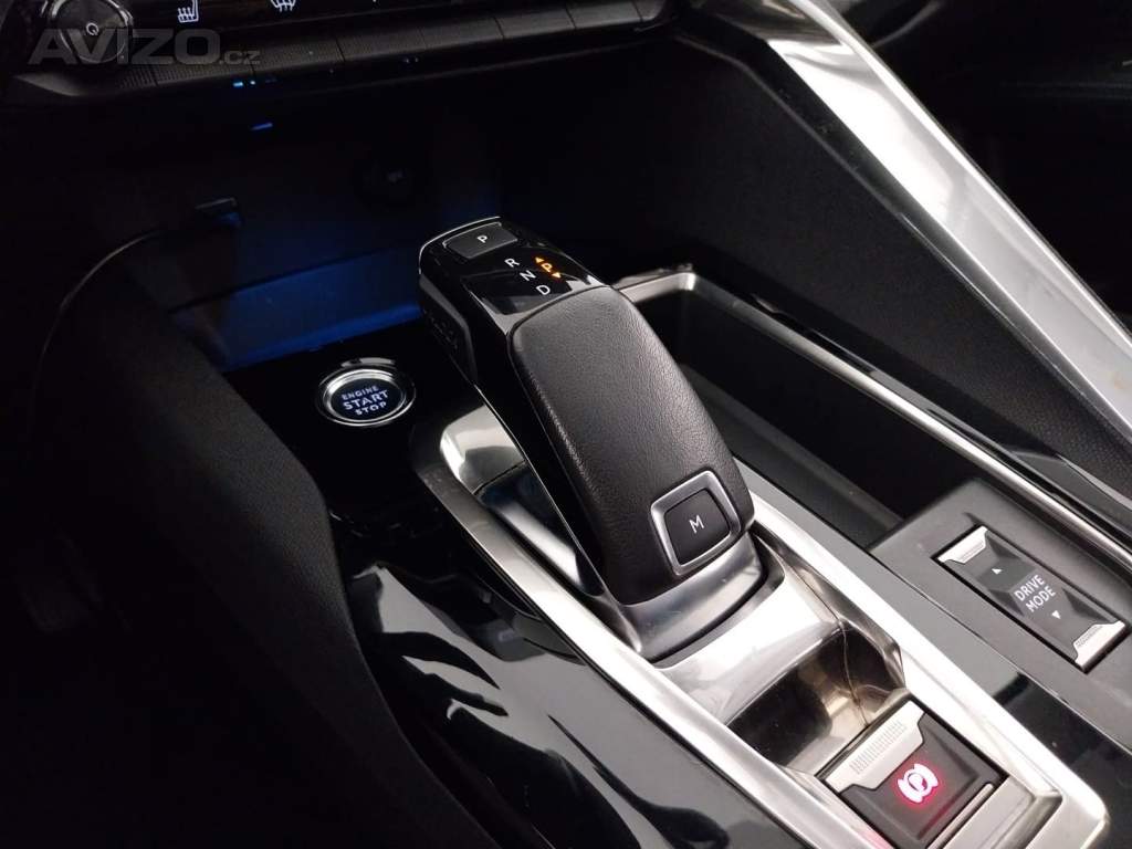 Foto inzerátu Peugeot 3008 1.5 BlueHDi