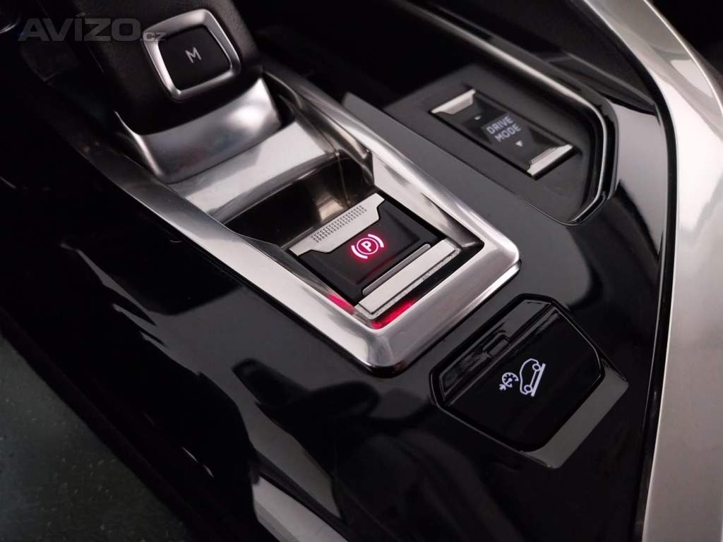 Foto inzerátu Peugeot 3008 1.5 BlueHDi