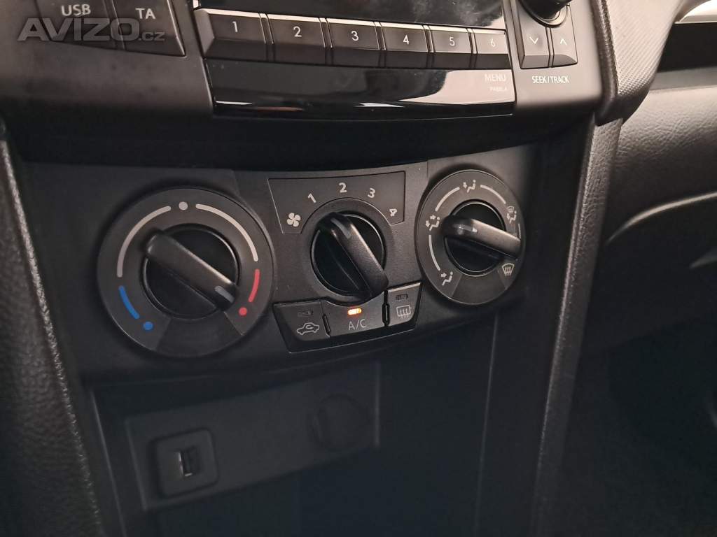 Foto inzerátu Suzuki Swift 1.2