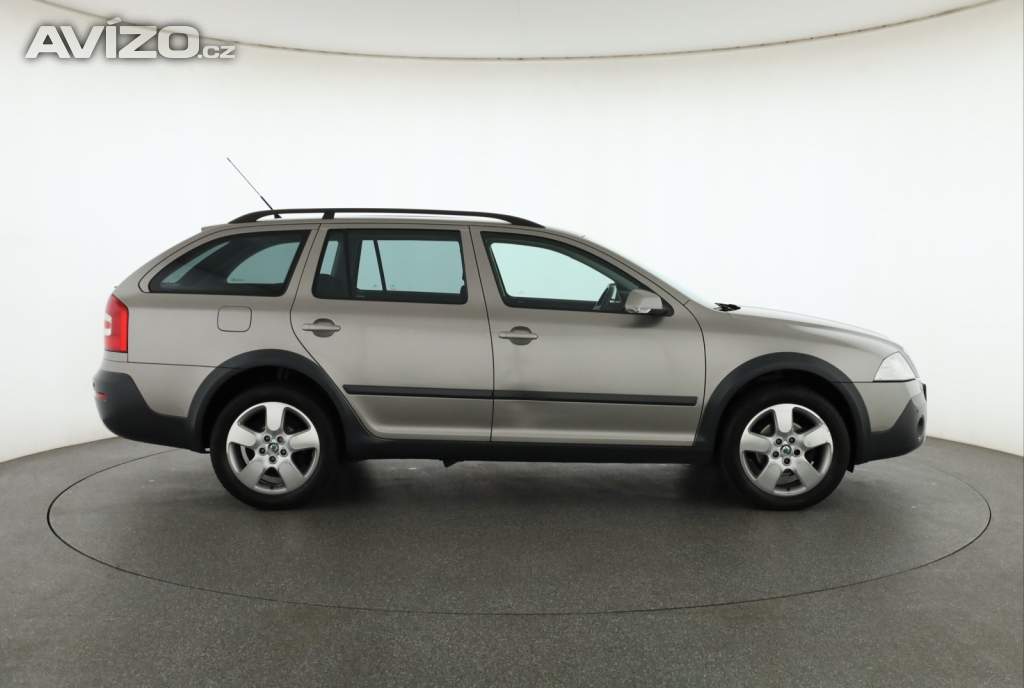 Foto inzerátu Skoda Octavia Scout 2.0 TDI