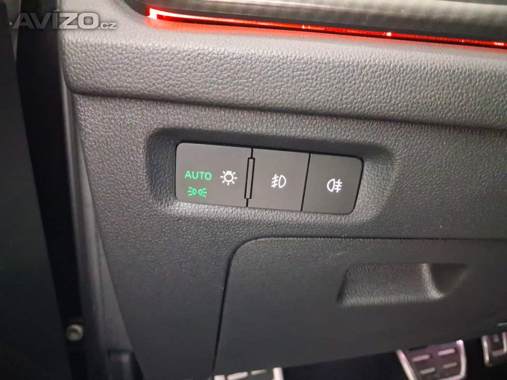 Foto inzerátu Skoda Octavia RS 2.0 TSI