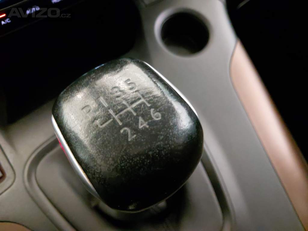 Foto inzerátu Peugeot Rifter 1.2 PureTech