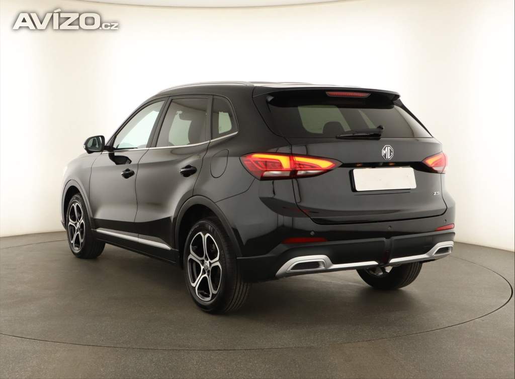 Foto inzerátu MG ZS SUV 1.5 i