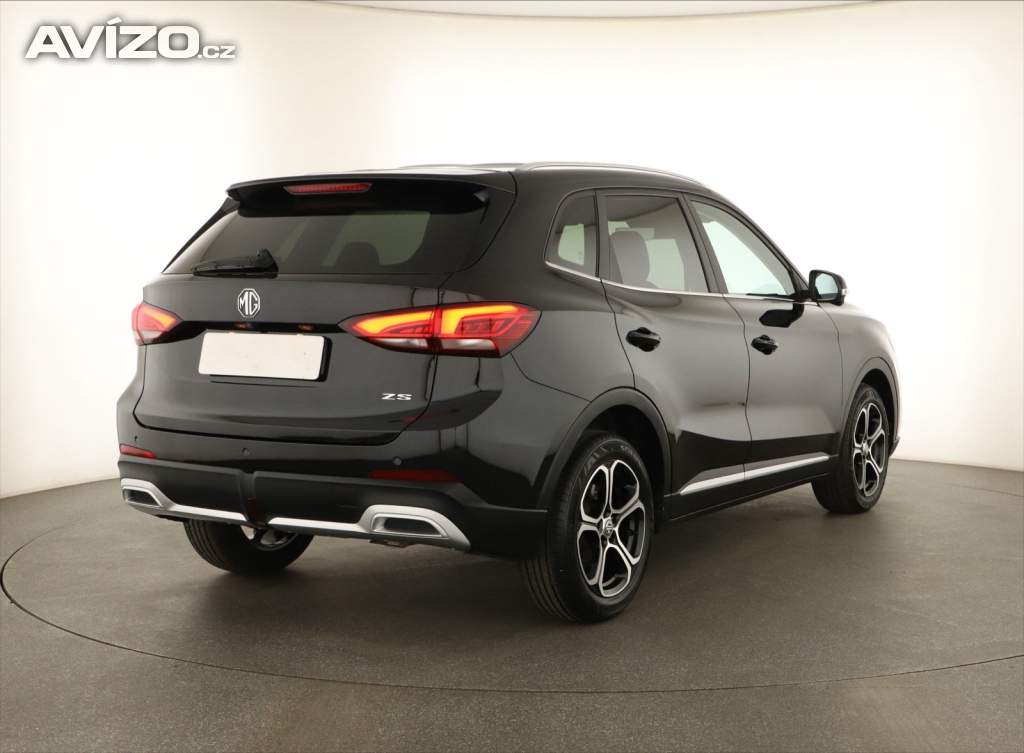 Foto inzerátu MG ZS SUV 1.5 i