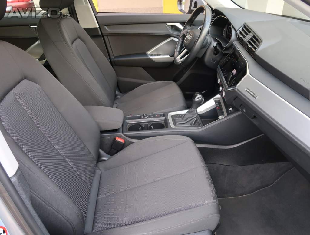 Foto inzerátu Audi Q3 40 TFSI