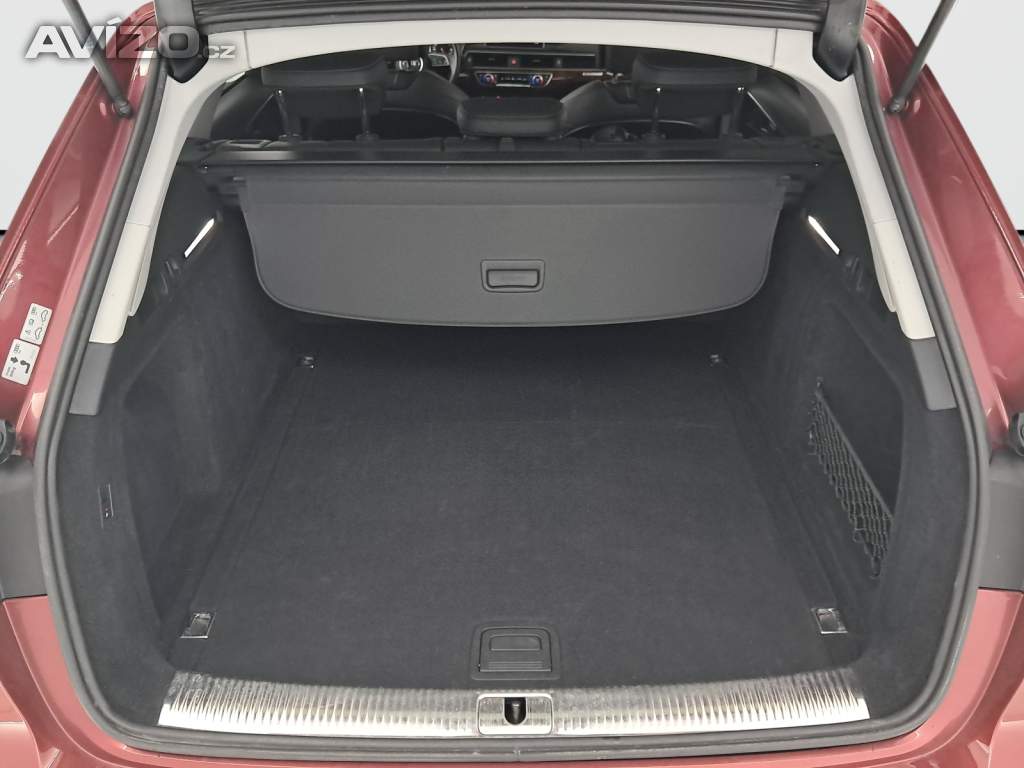Foto inzerátu Audi A4 40 TDI