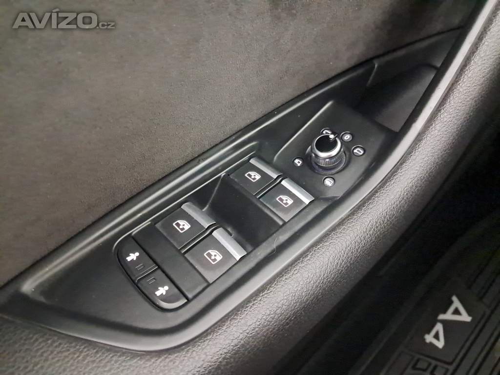 Foto inzerátu Audi A4 40 TDI