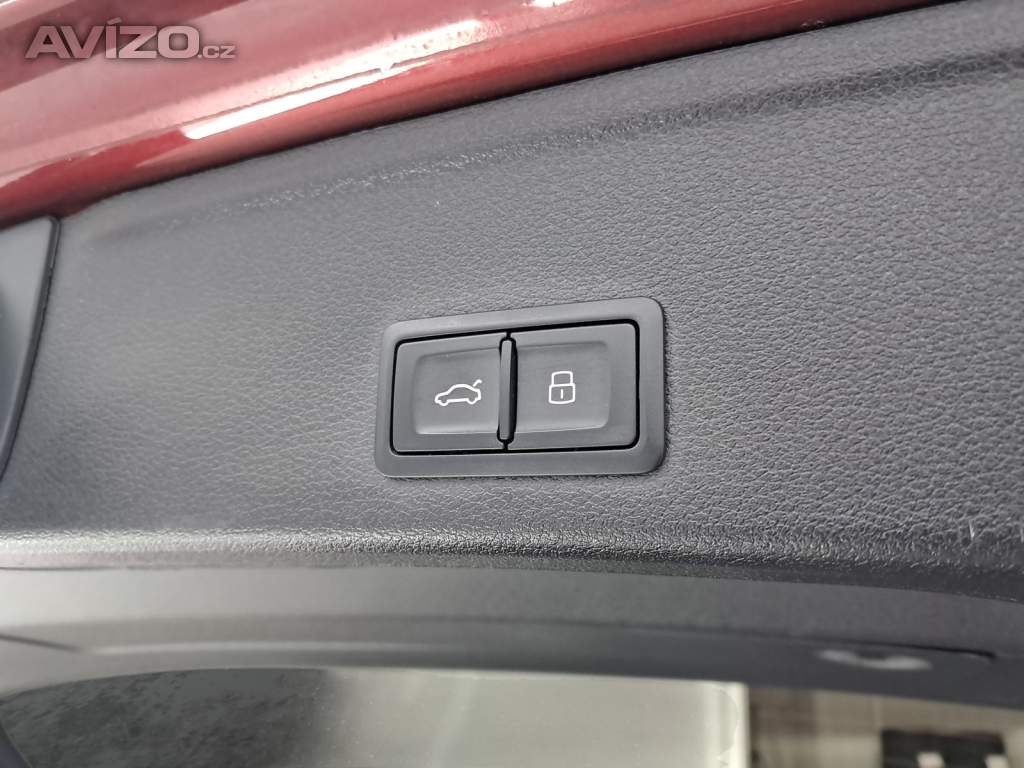 Foto inzerátu Audi A4 40 TDI