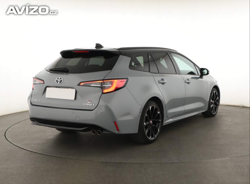 Foto inzerátu Toyota Corolla 2.0 Hybrid