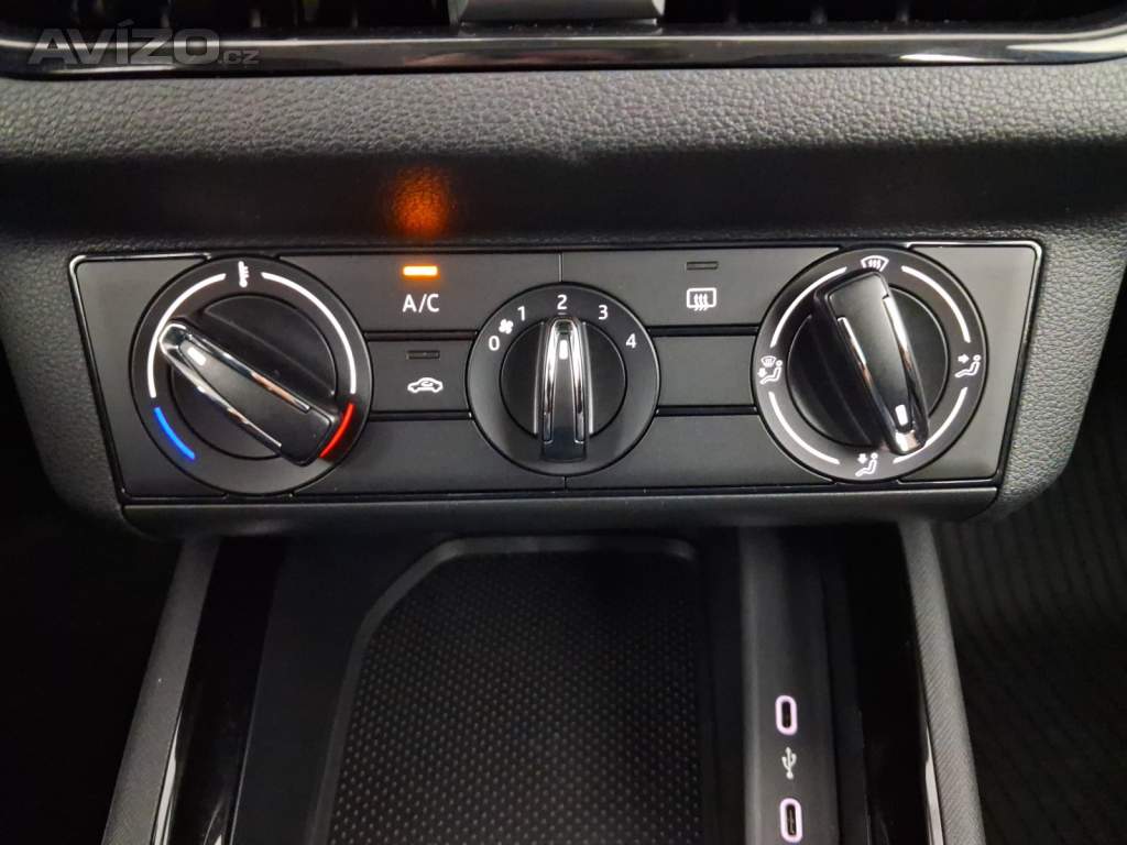 Foto inzerátu Skoda Scala 1.0 TSI