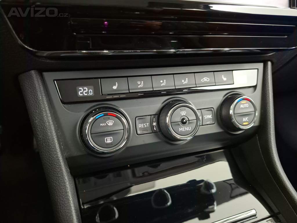 Foto inzerátu Skoda Superb 2.0 TDI 4x4