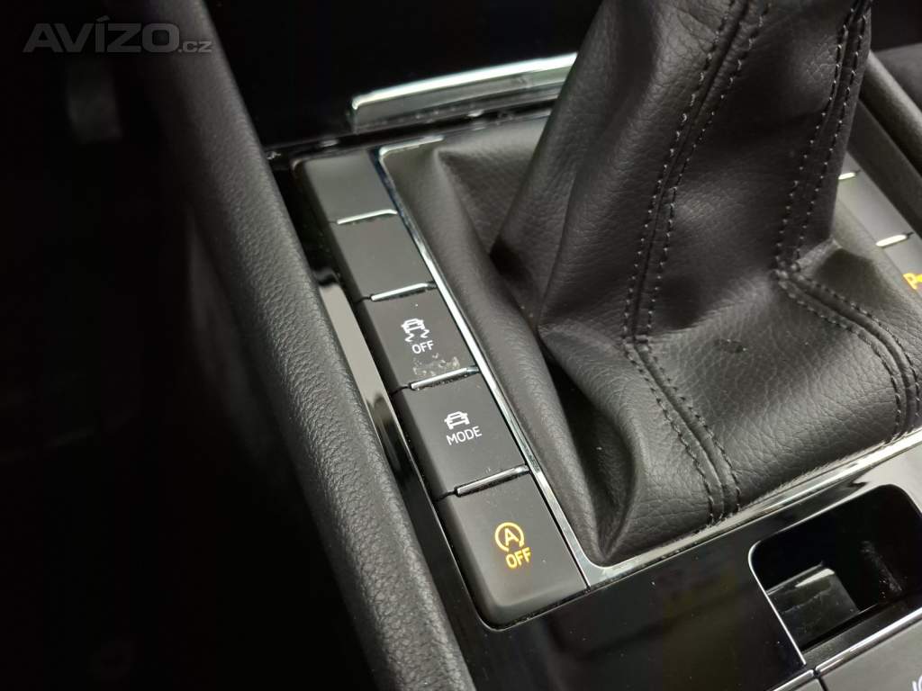Foto inzerátu Skoda Superb 2.0 TDI 4x4
