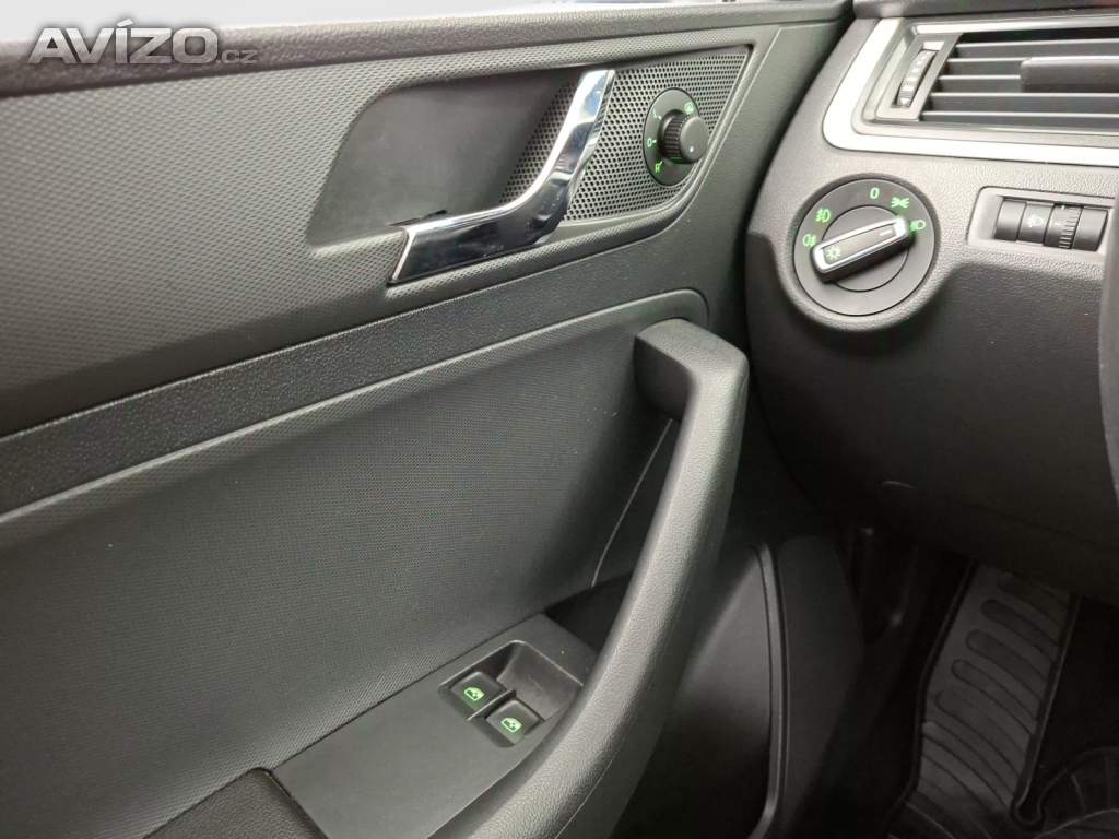 Foto inzerátu Skoda Rapid Spaceback 1.2 TSI