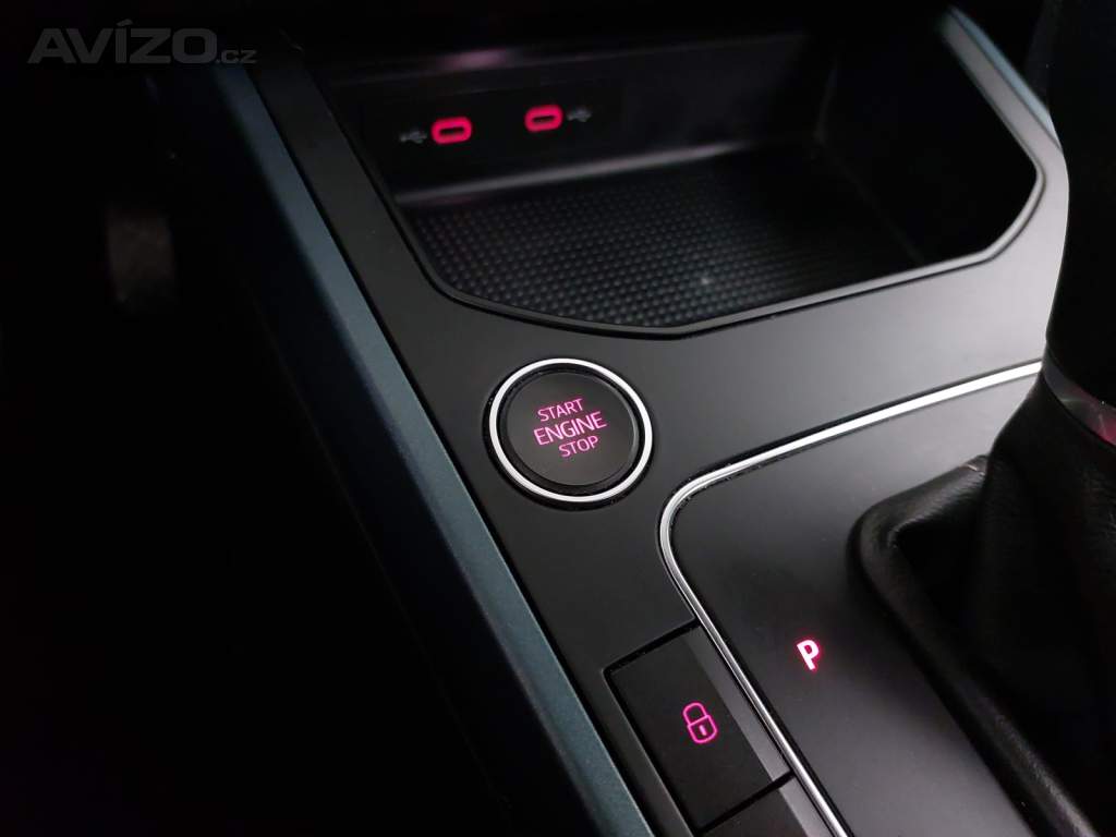 Foto inzerátu Seat Arona 1.0 TSI