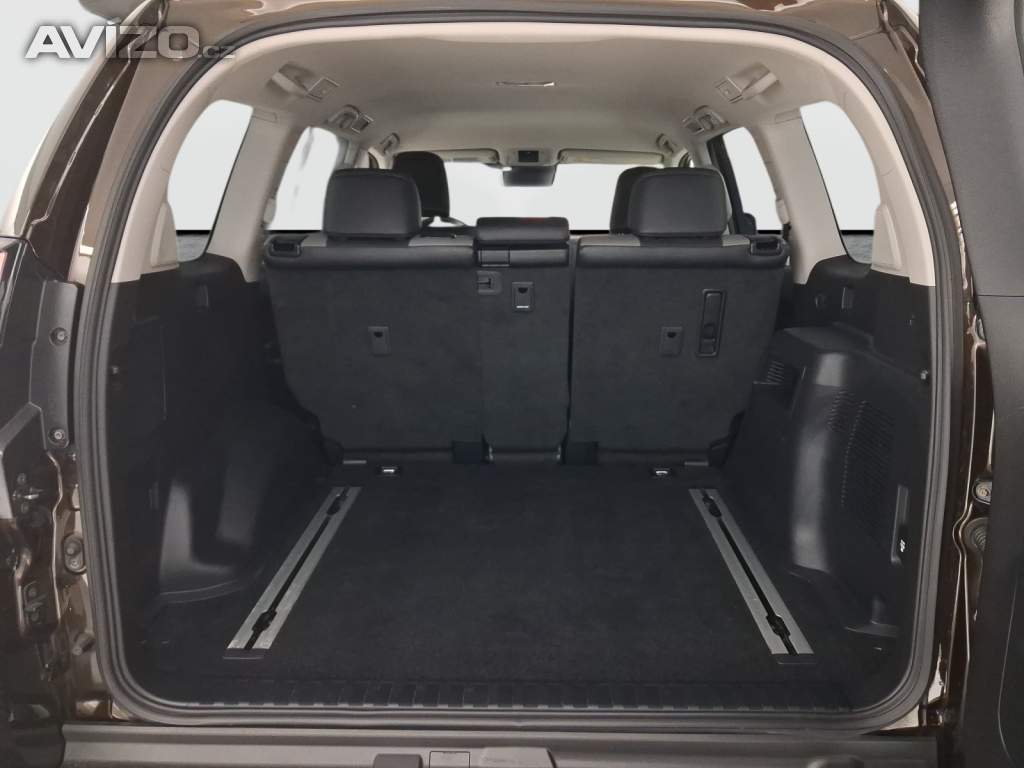 Foto inzerátu Toyota Land Cruiser 2.8 D-4D