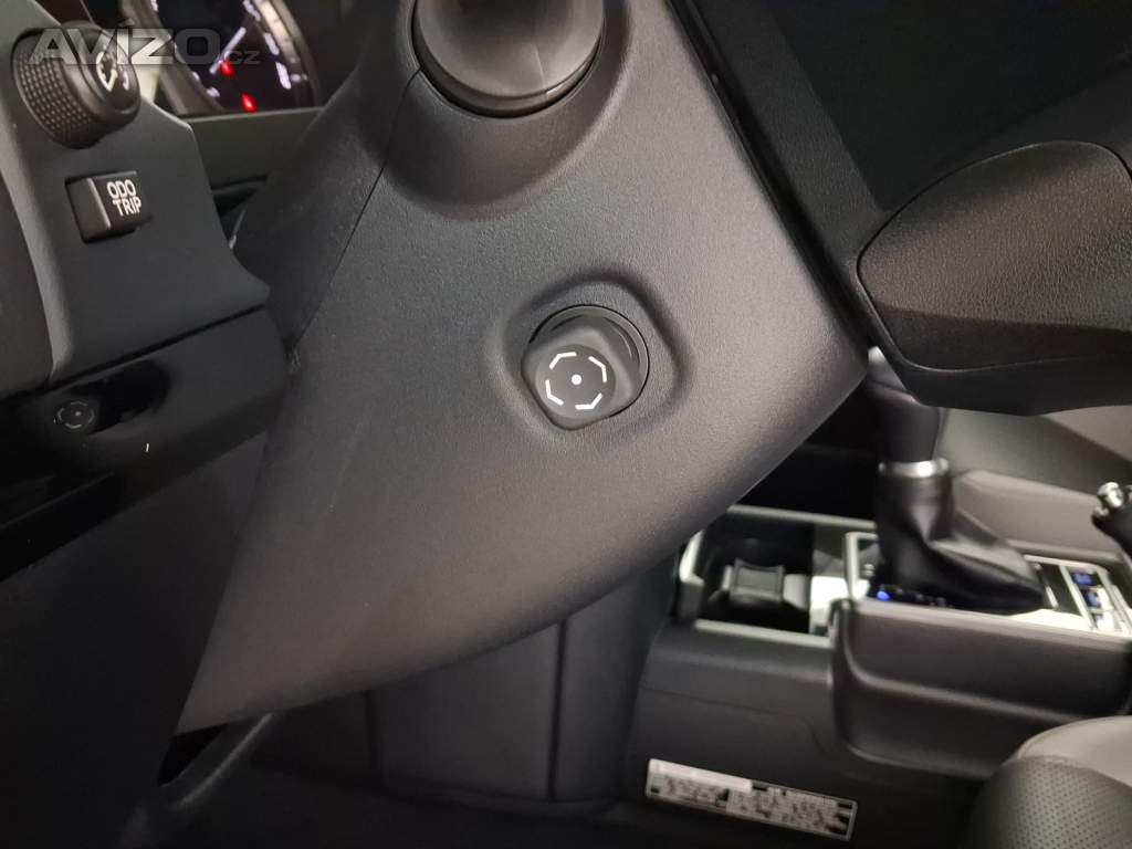 Foto inzerátu Toyota Land Cruiser 2.8 D-4D