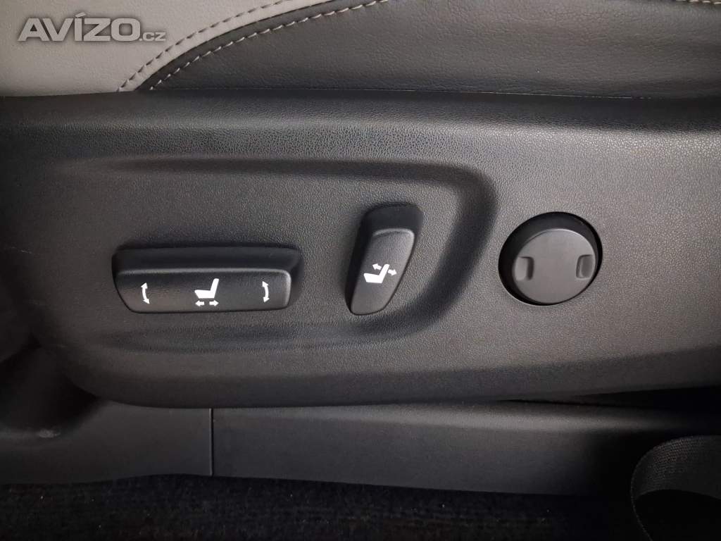 Foto inzerátu Toyota Land Cruiser 2.8 D-4D