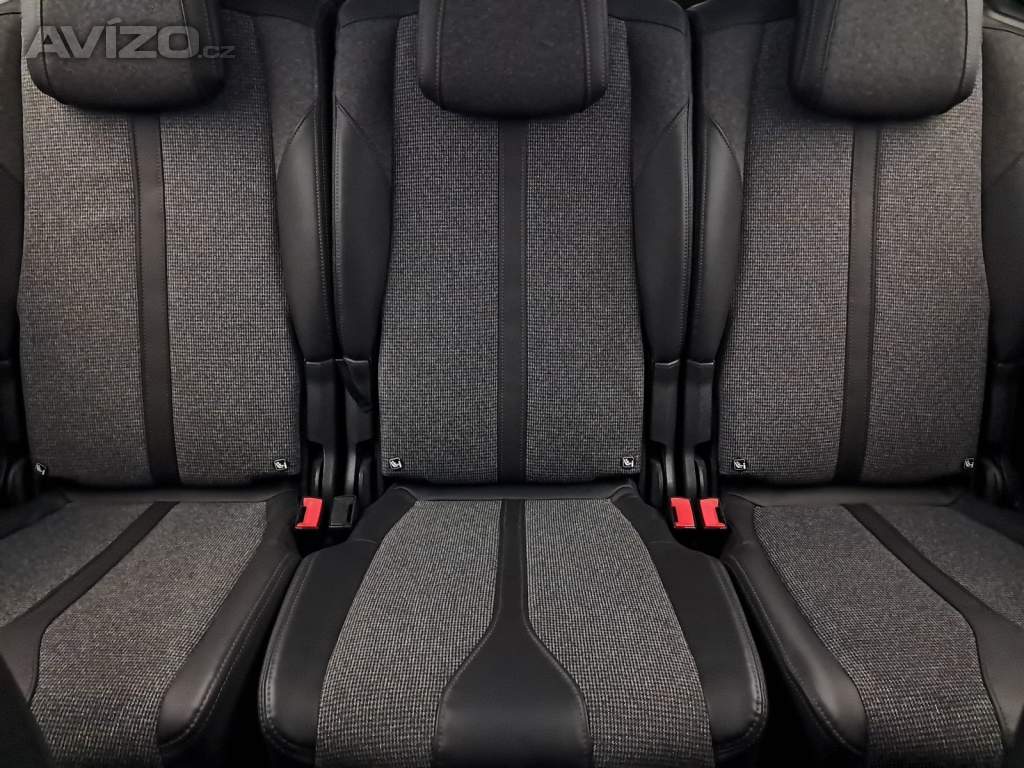 Foto inzerátu Peugeot 5008 PureTech 130