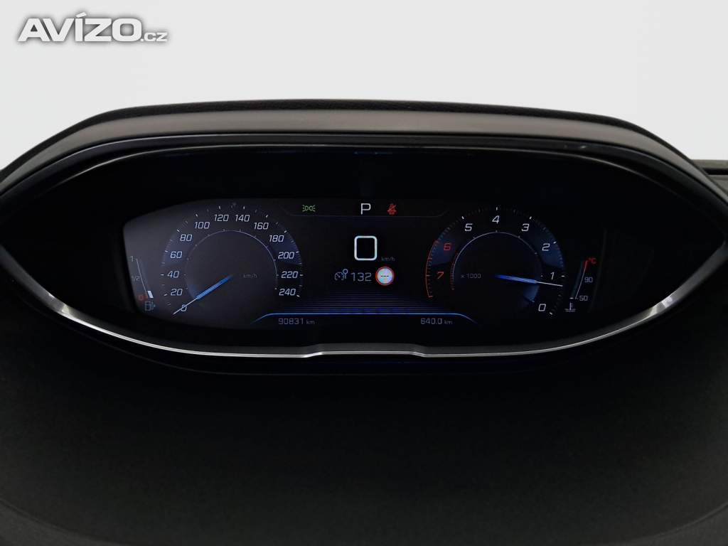 Foto inzerátu Peugeot 5008 PureTech 130