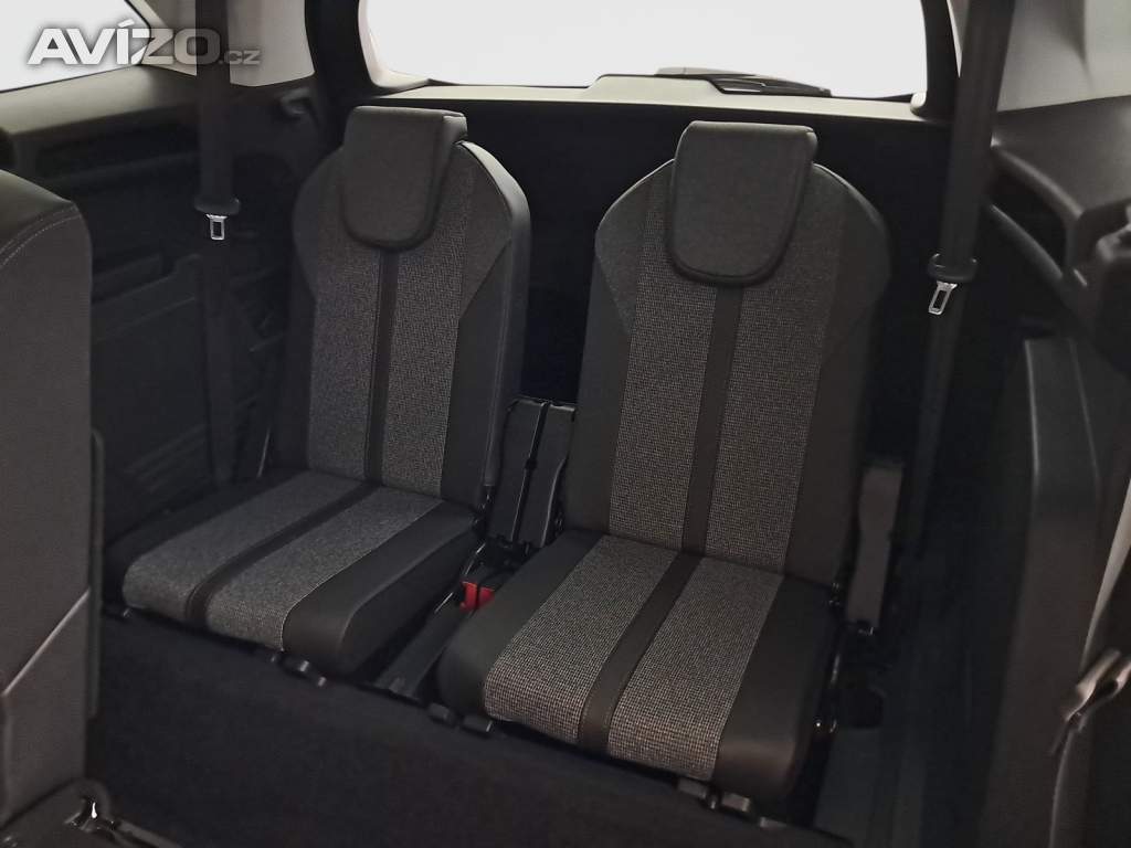 Foto inzerátu Peugeot 5008 PureTech 130