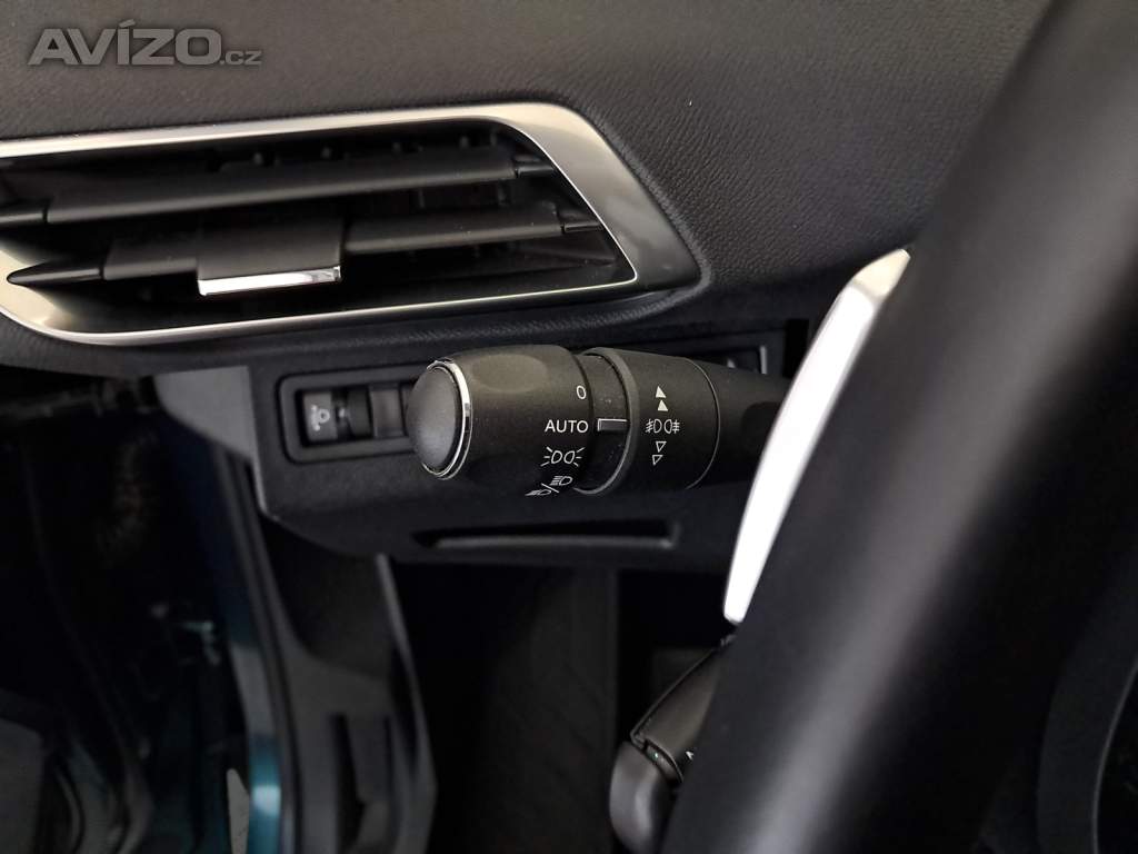 Foto inzerátu Peugeot 5008 PureTech 130