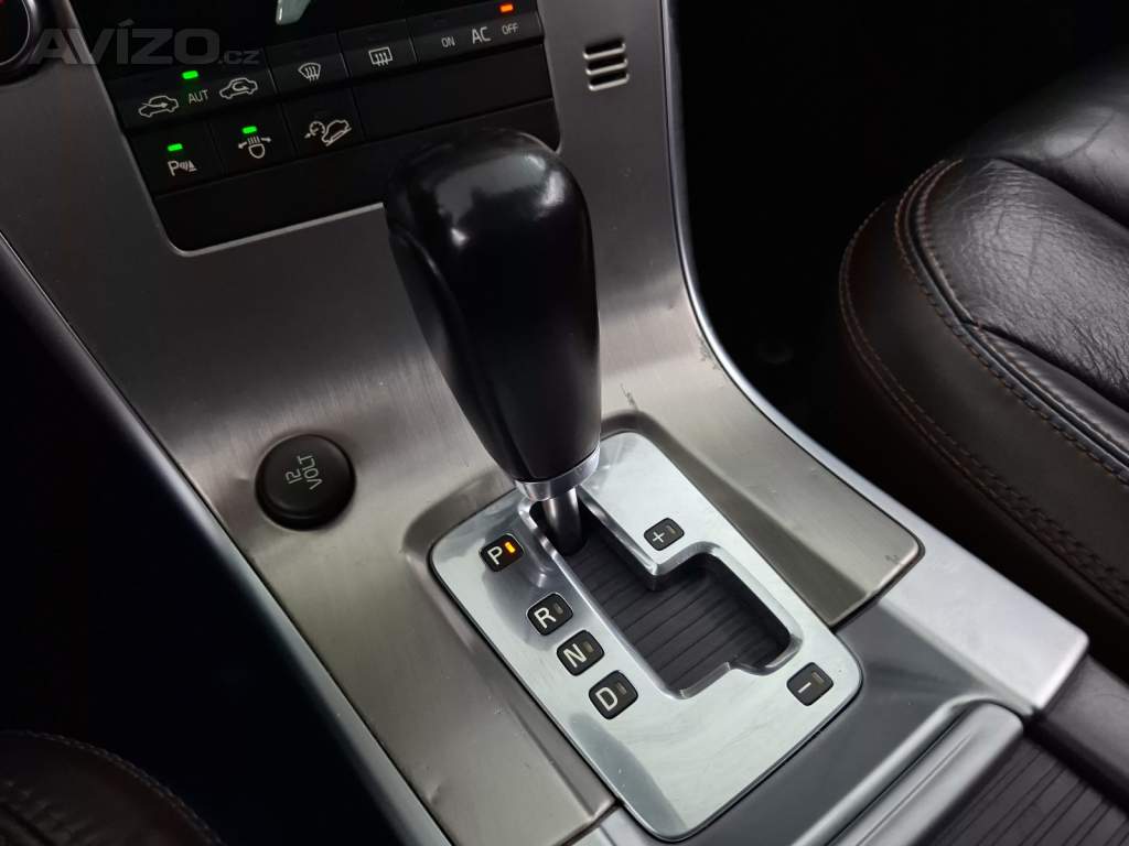 Foto inzerátu Volvo XC60 D5