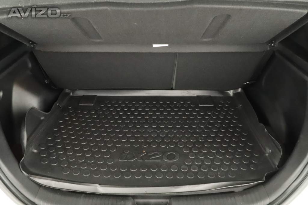 Foto inzerátu Hyundai ix20 1.6 CVVT