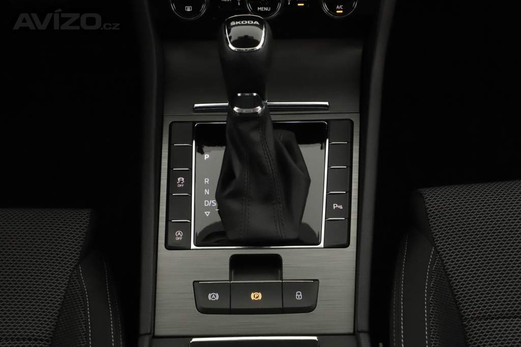 Foto inzerátu Skoda Superb 2.0 TDI