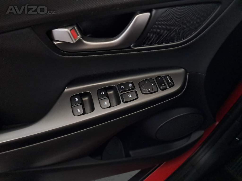 Foto inzerátu Hyundai Kona 1.6 T-GDI