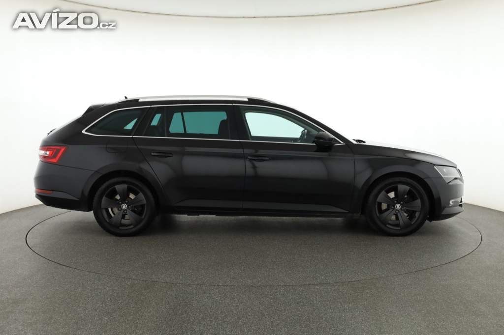 Foto inzerátu Skoda Superb 2.0 TDI 4x4