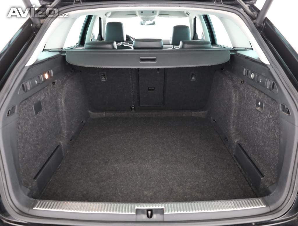 Foto inzerátu Skoda Superb 2.0 TDI 4x4