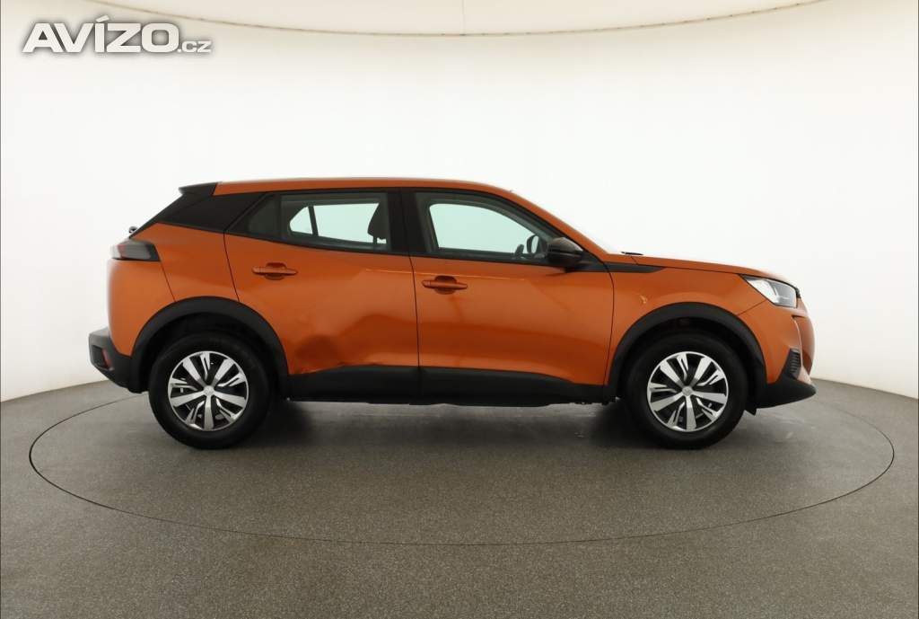 Foto inzerátu Peugeot 2008 1.2 PureTech