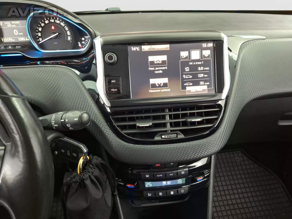 Foto inzerátu Peugeot 2008 1.6 e-HDi