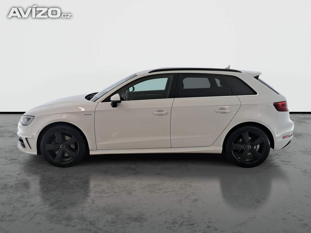 Foto inzerátu Audi A3 e-tron