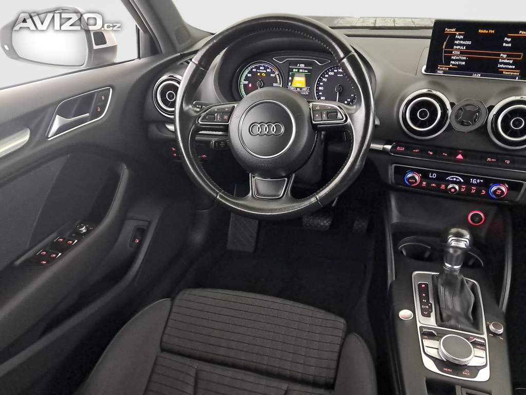 Foto inzerátu Audi A3 e-tron
