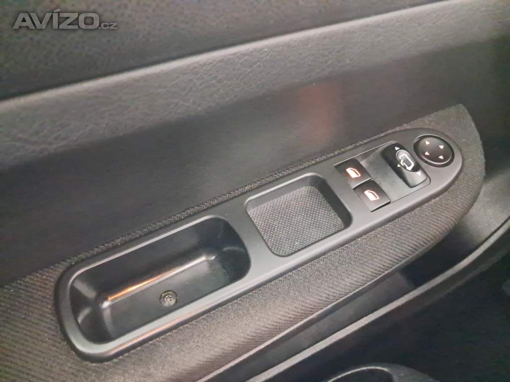 Foto inzerátu Peugeot 307 1.6 16V