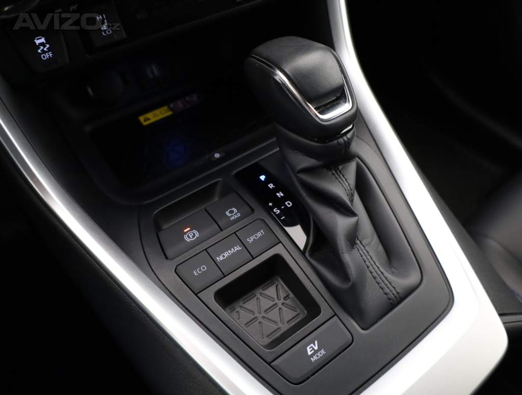 Foto inzerátu Toyota RAV 4 2.5 Hybrid