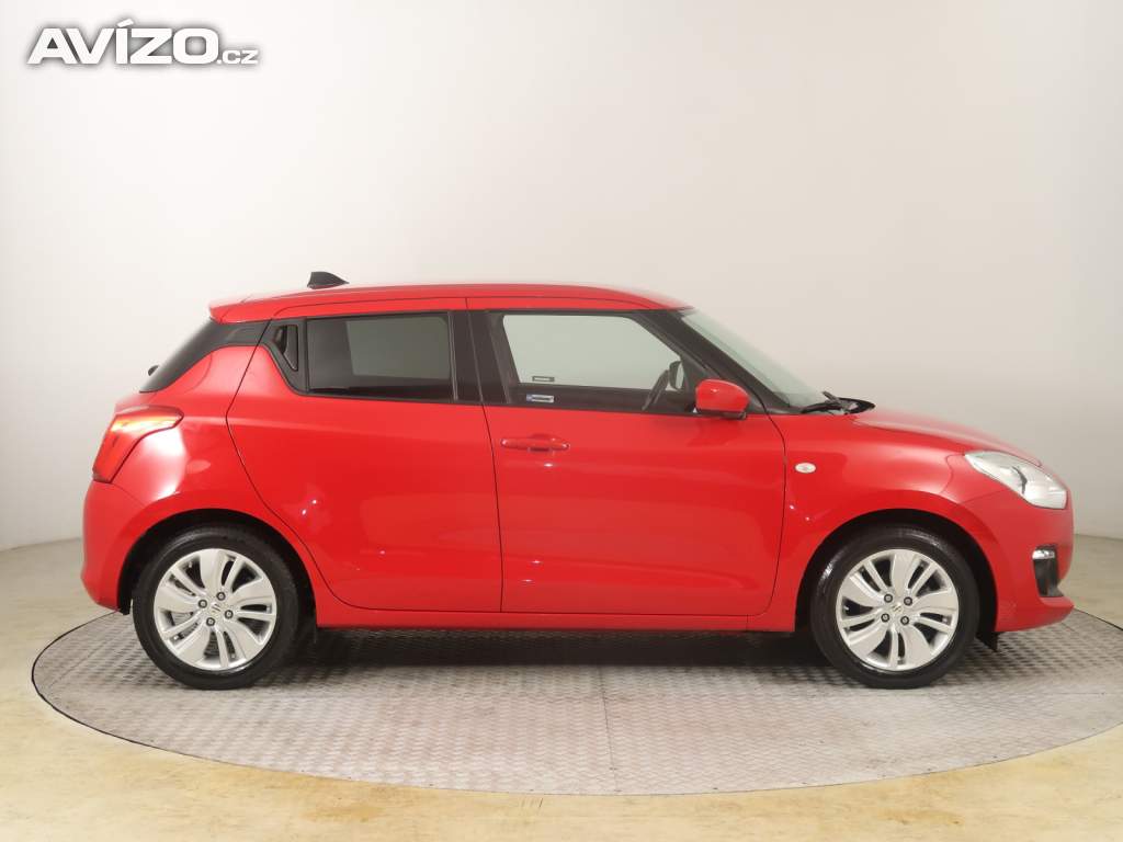 Foto inzerátu Suzuki Swift 1.2 SHVS