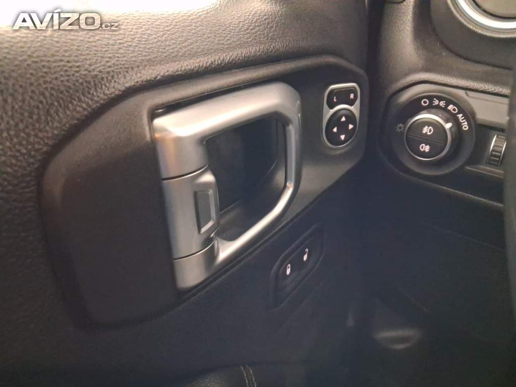 Foto inzerátu Jeep Wrangler 2.2 MultiJet