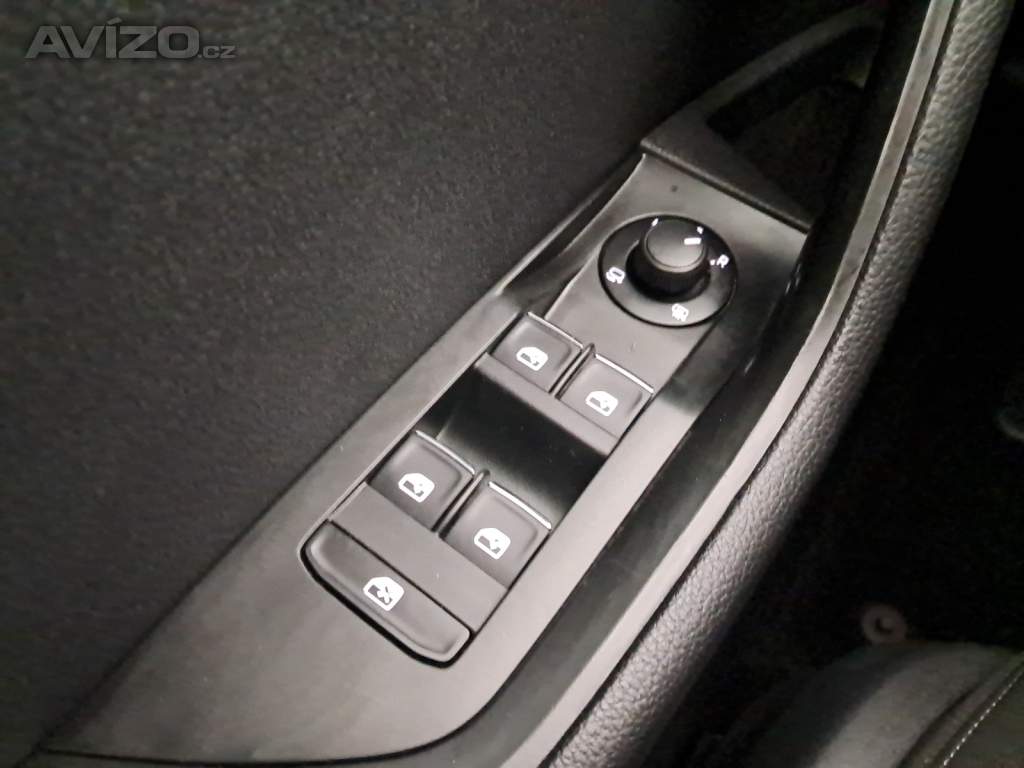Foto inzerátu Skoda Superb 2.0 TDI