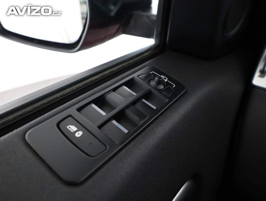 Foto inzerátu Land Rover Discovery Sport TD4