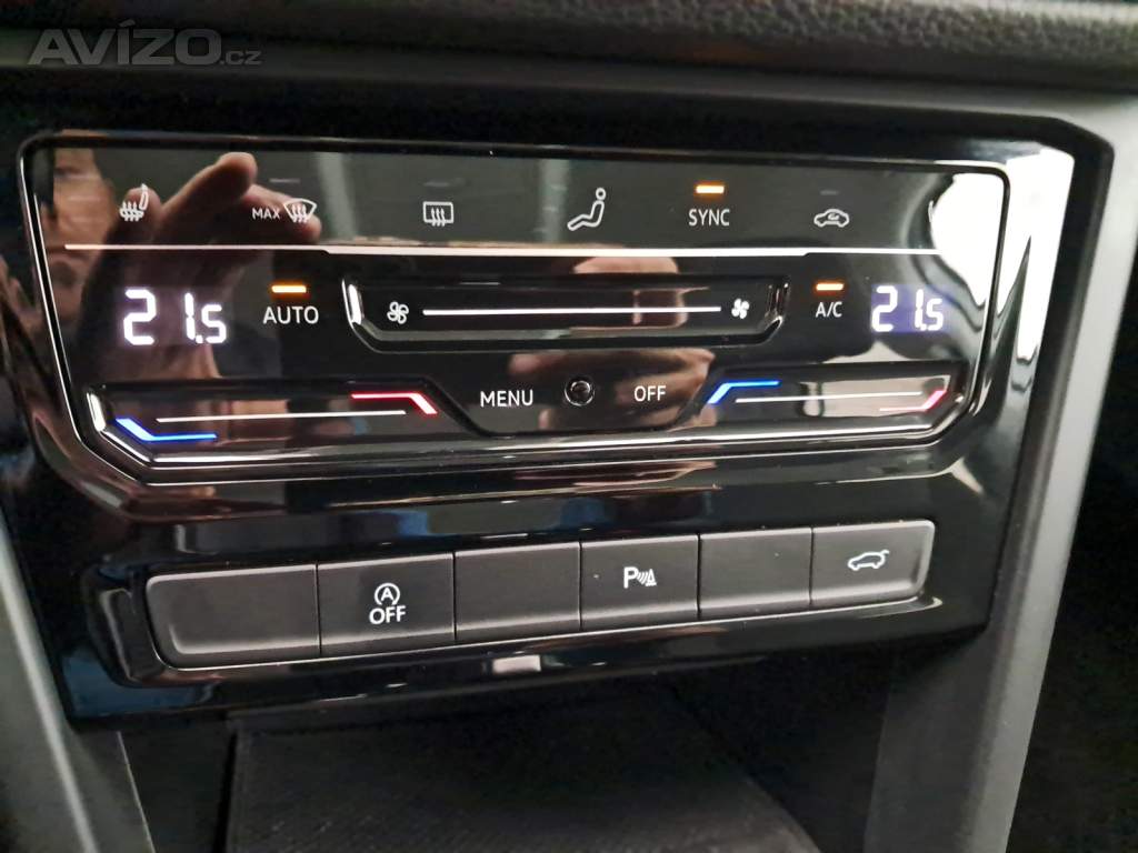 Foto inzerátu VW Touran 1.5 TSI